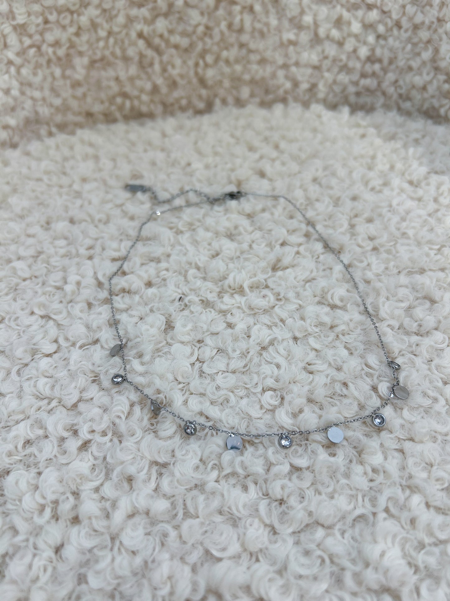 Collier Neva