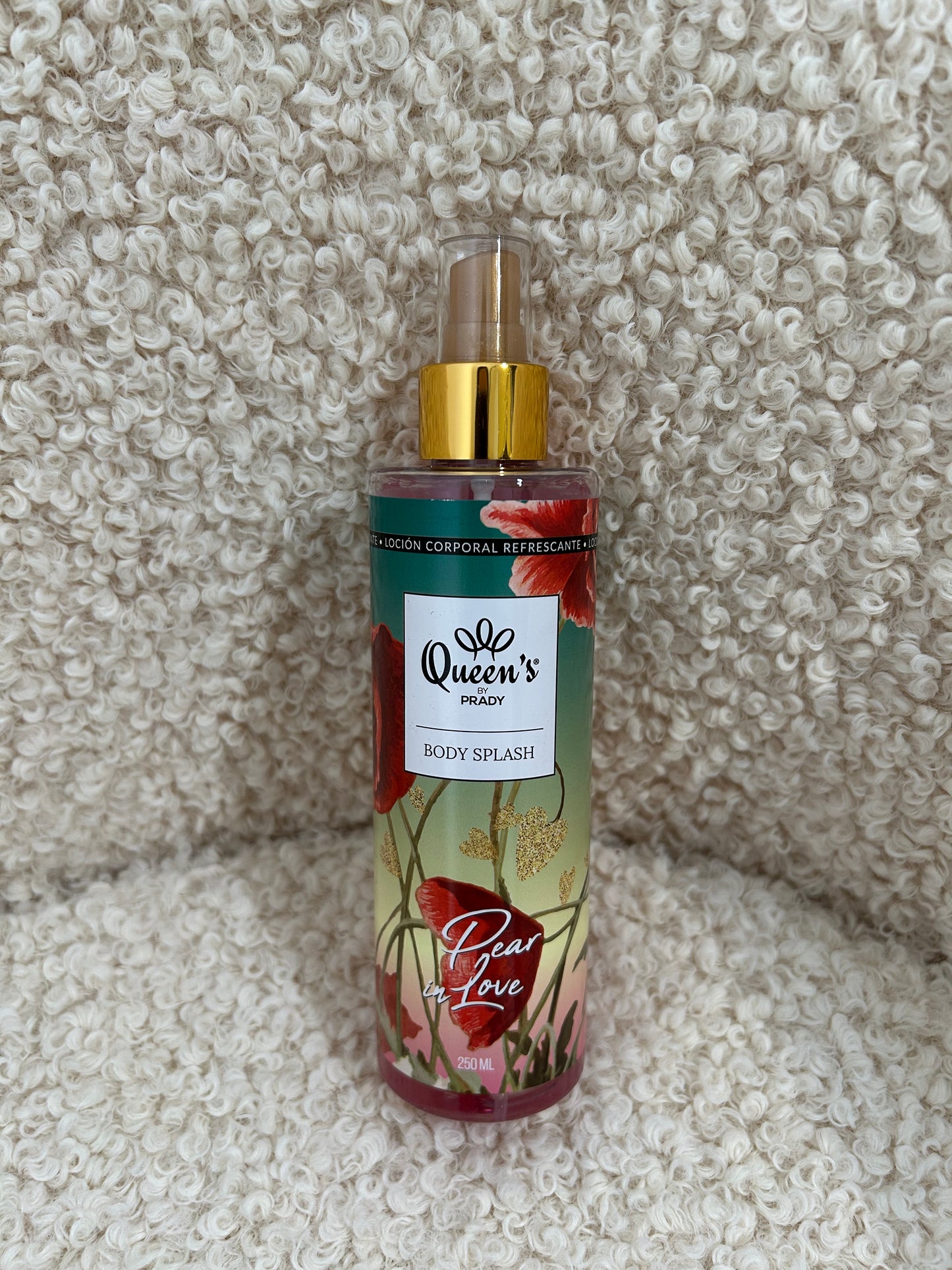 Brume Pear in Love