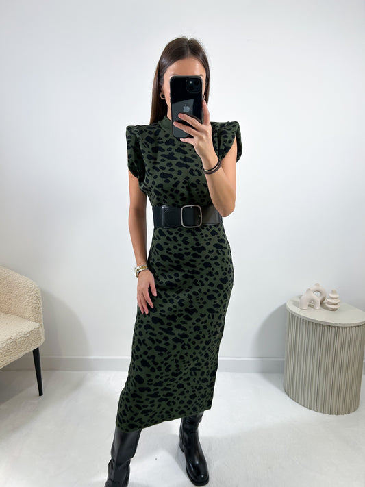 Robe Sasha